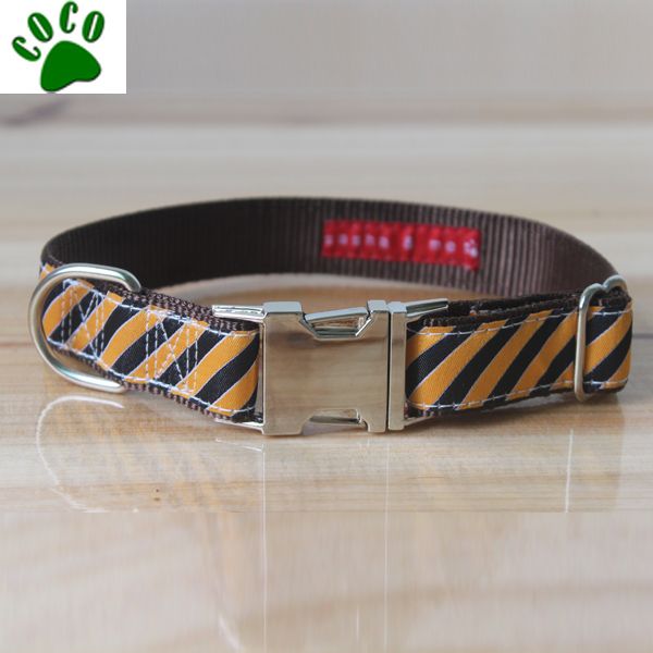 Customized Red Dog Collars With metal buckle