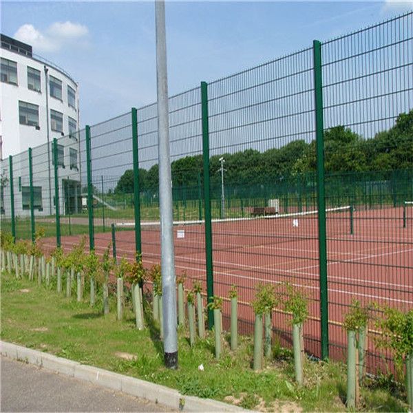 Certified PVC Coated Wire Mesh Steel Fence 