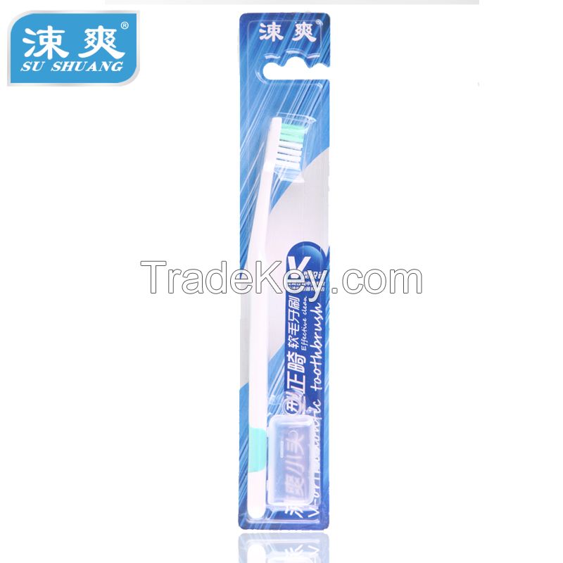 Orthodontic toothbrush, V shaped cutting, suitable for the cleaning of orthodontic appliance