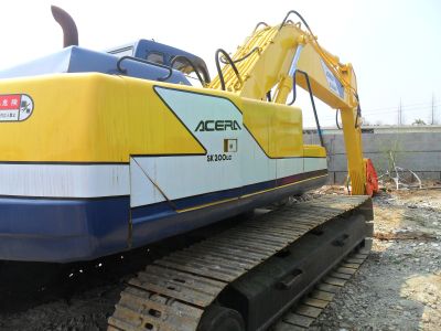 Used Kobelco Sk200-3 Excavator