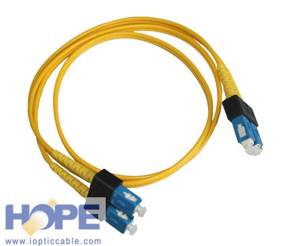 FC/SC/ST/LC/MTRJ/E-200/MU/SMA/DIN Fiber Optic Patch Cords