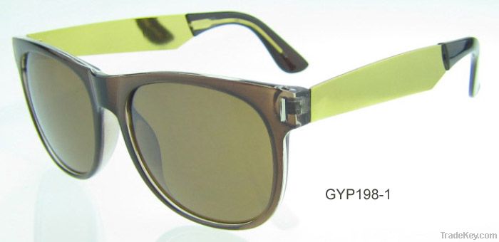 Hot sell fashion plastic sunglasses