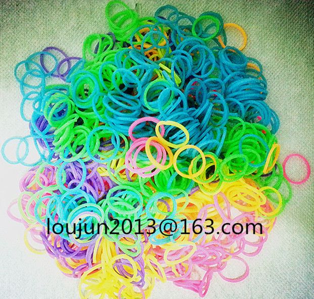 Rubber Bands multi colors 600ct/DZ 24 C clips