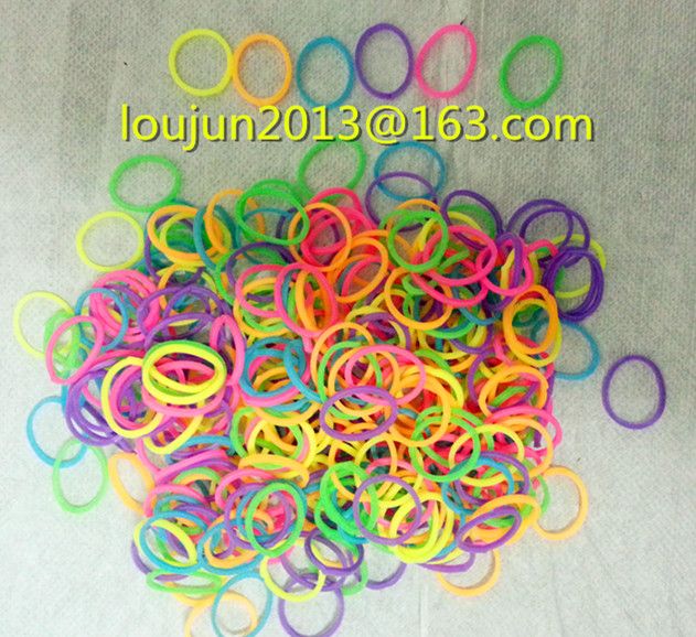 Rubber Bands multi colors 600ct/DZ 24 C clips