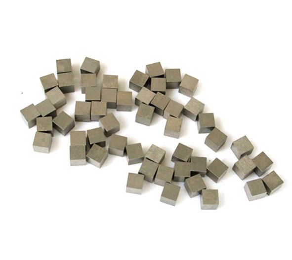Tungsten alloys cubes