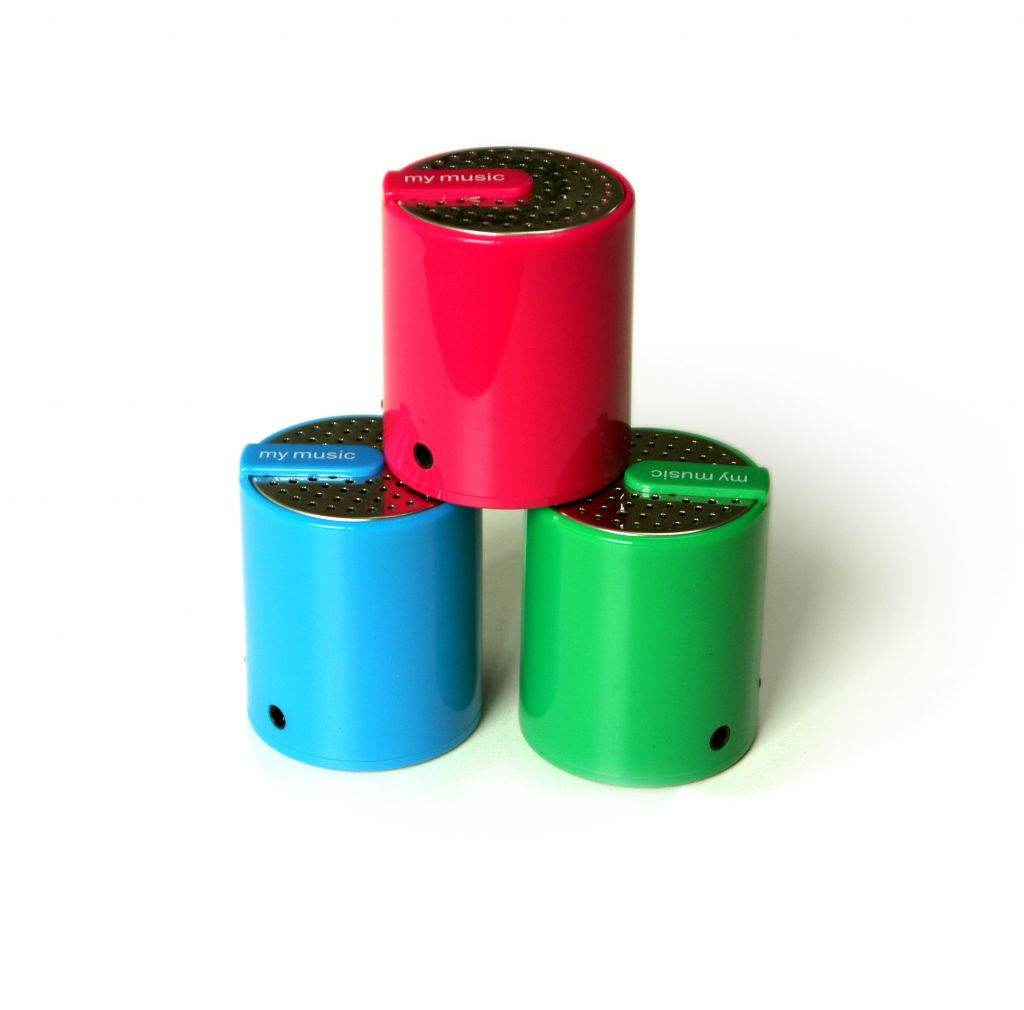 stylish portable mini speaker with Bluetooth 3.0 version function