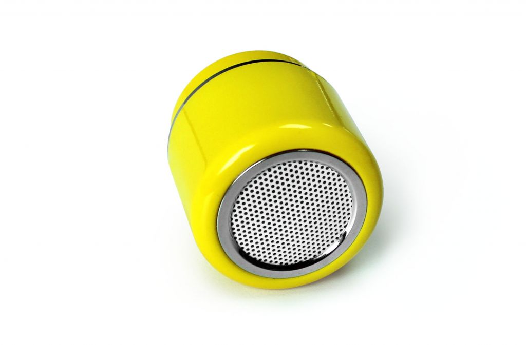 Competitive Price Bluetooth Portable Speaker, Made of ABS Case Competitive Price