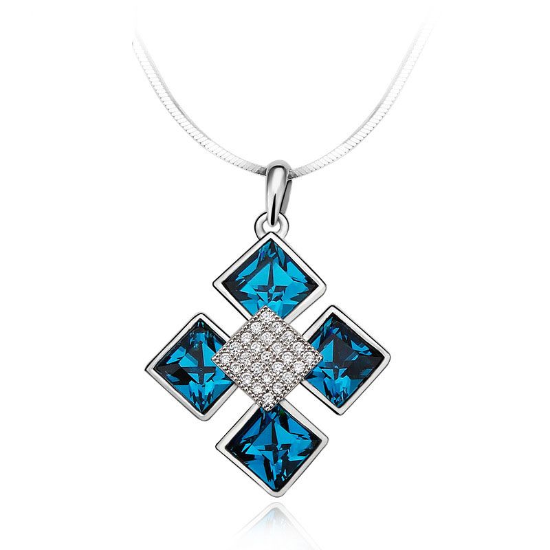 Hot Sale 925 Sterling Silver Pendant made with Austrian Crystals