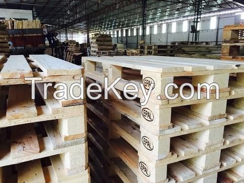 Chemically Treated Wooden Pallets