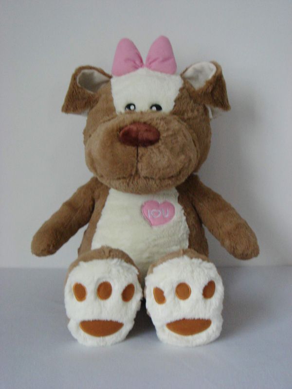 Plush stuffed animal toys