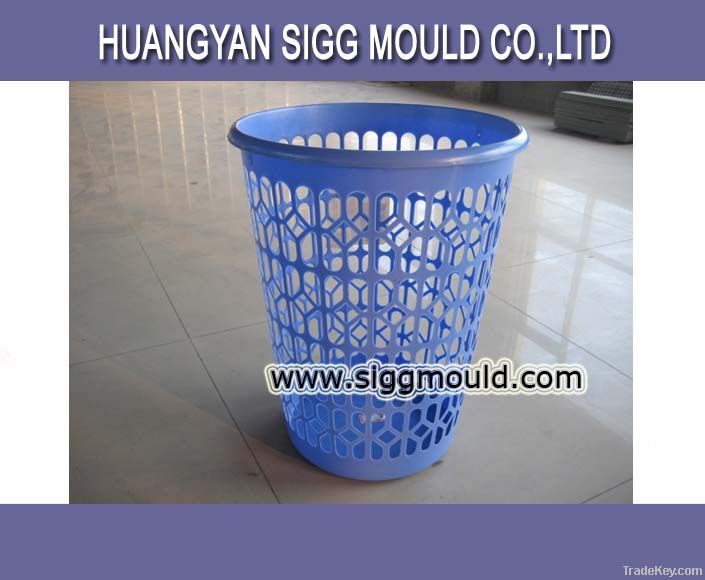 2014 China injection plastic mirror nitriding mould company