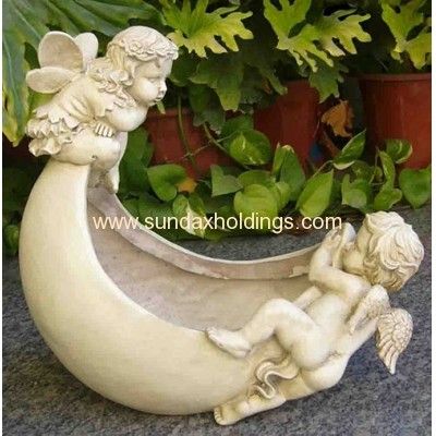 Lovely Sitting On Moon Garden Resin Sonny Angel