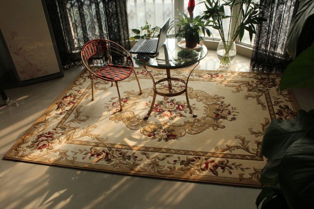 Luxury floor carpet for home decor