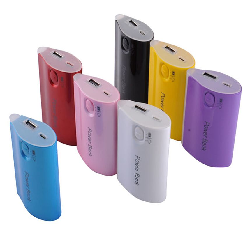 Mobile Phone Accessory High Quality 5200 mah With 4 LED Flashlight Function Universal External Portable Power Bank