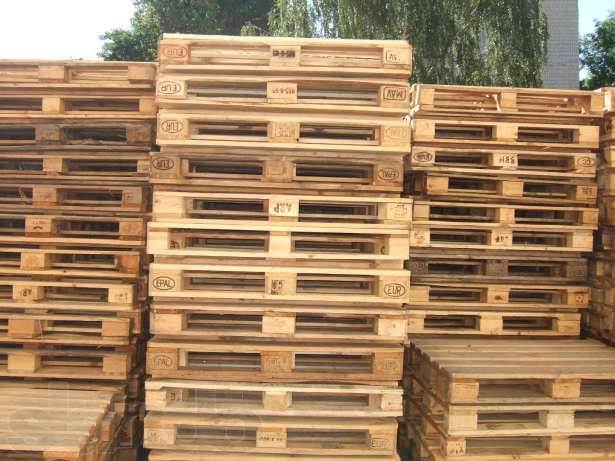 Wooden pallet