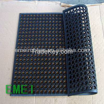 Door rubber mat/tile