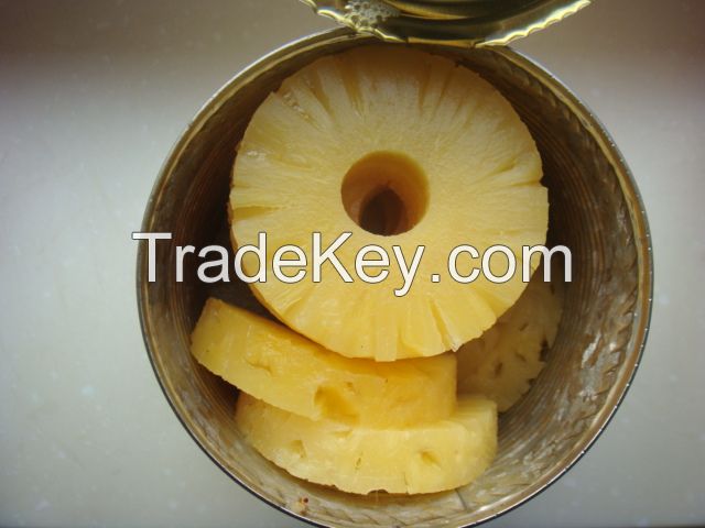 canned pineapple slice with good quality