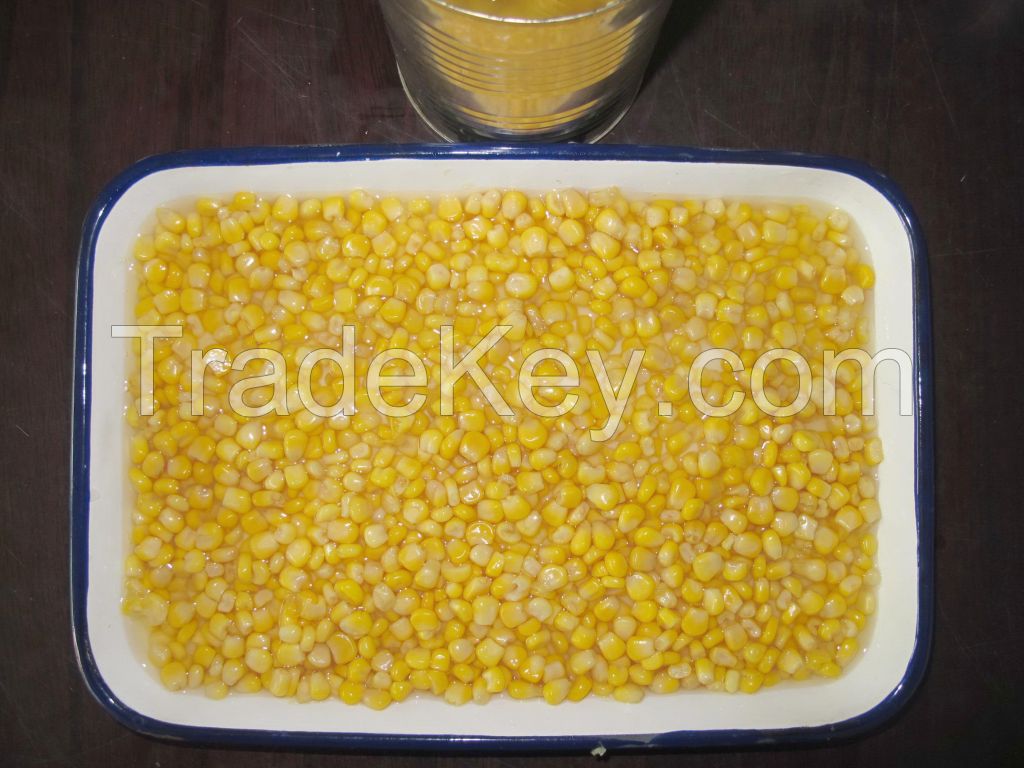 corn kernel in tins