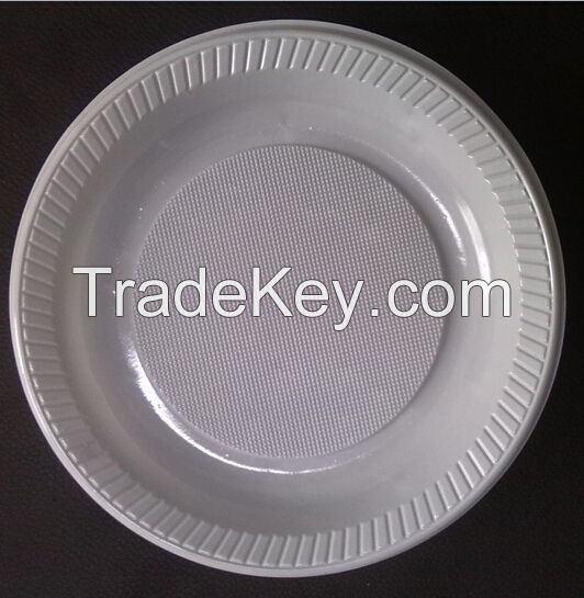 Plastic plate