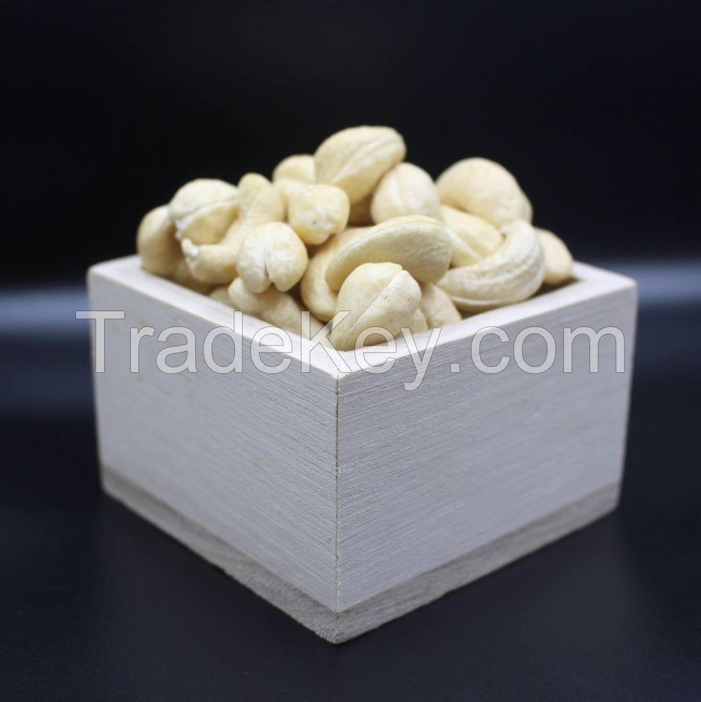 Cashew nut W320