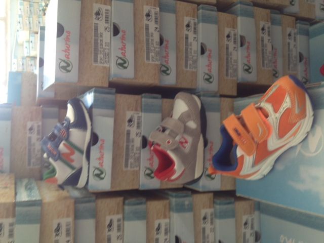 Stocklot of kid`s shoes
