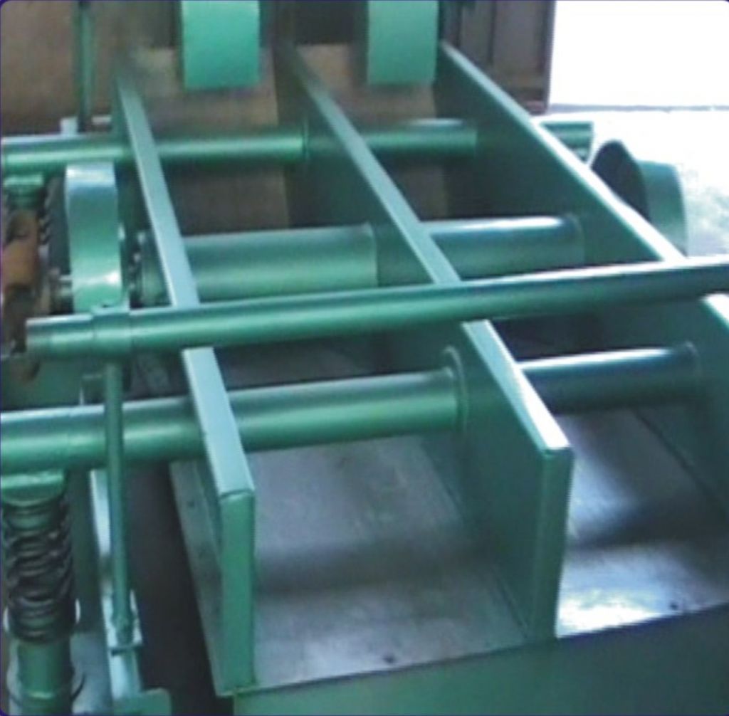 Paperboard Pulping equipment- 304 High frequency Vibrating Screen for papermaking