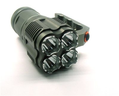 Super Bright JEXREE 4 x Cree XM-L2 U2 LED 4-Mode 4500 Lumens Diving Flashlight (4 x 18650)