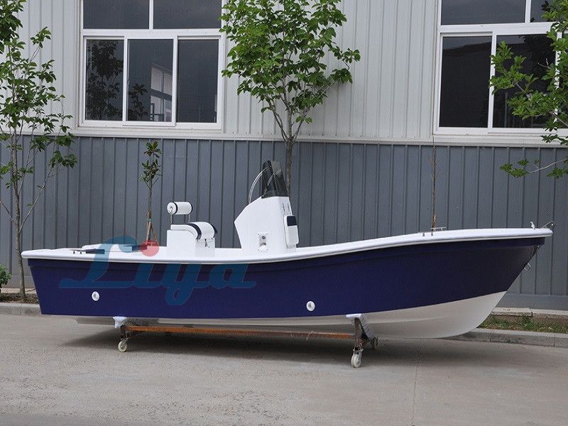 Liya 5.8m Small Fiberglass Fishing Boat Panga Boats for Sale - China  Fiberglass Fishing Boat and Small Fiberglass Boat price