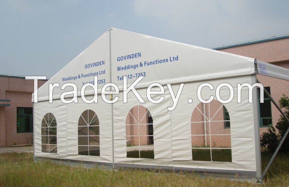 Medium-sized marquee tent