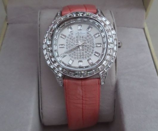 Wrist Watches - F11669