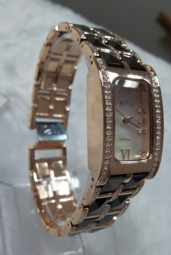 Wrist Watches - F8073