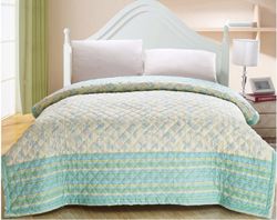 House textile Bedspread quilt blanket in Dubai