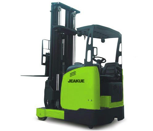 Seated Forward Electric Forklift