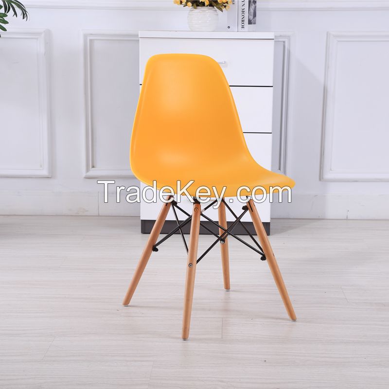 Eames chair