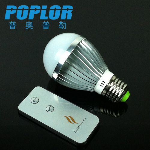 5W / LED infrared remote control bulb / universal remote control switch to control the intelligent LED light bulb