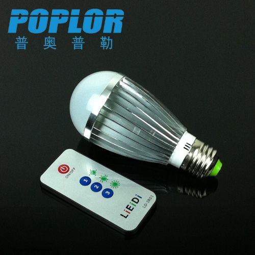3W/5W/7W / LED remote control lamp / three gears remote control lamp / switch to adjust the brightness of bulb / smart