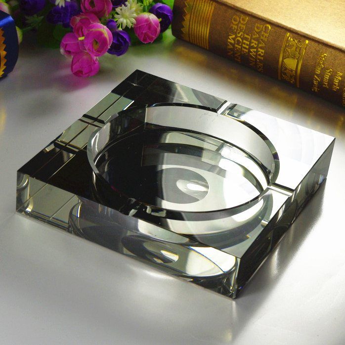 Customized Crystal Ashtray