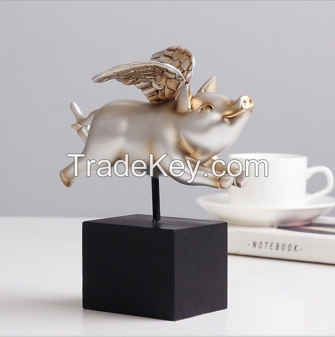 Custom resin flying pig figurine decoraiton chubby pig with wing