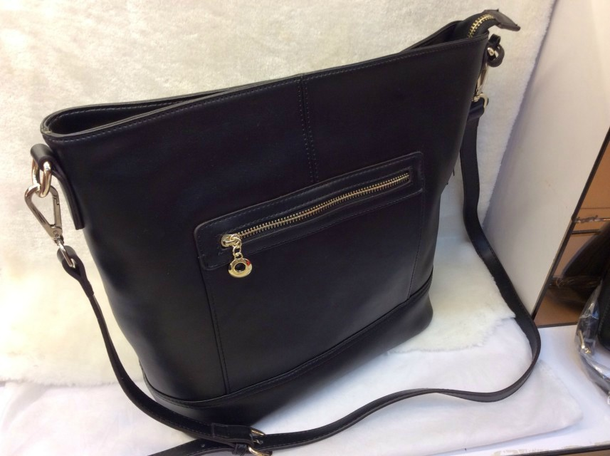 Genuine Leather handbag / shoulder bag