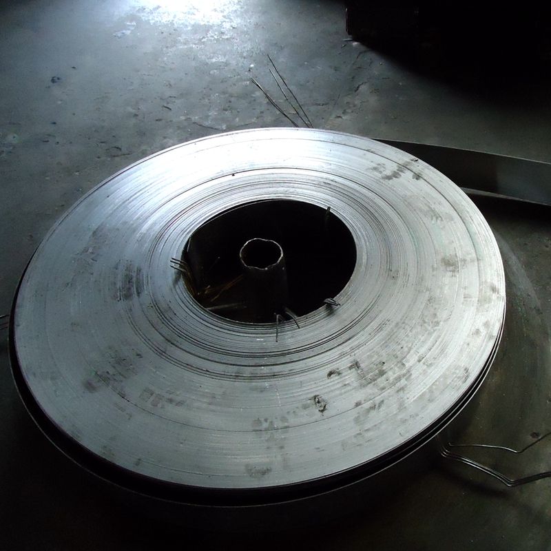 Cold rolled annealed steel strip for stampings