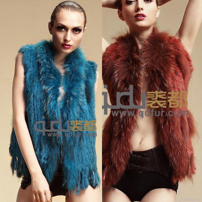 Hot Selling Women Knitting Rabbit Fur Vest with Raccoon Fur Collar