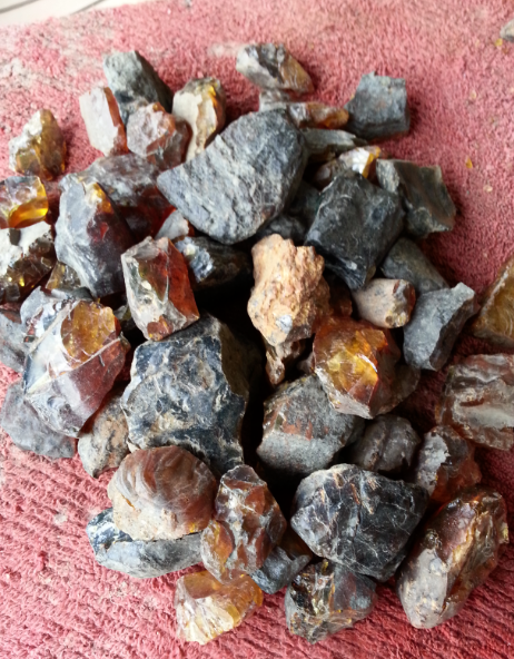 AAA Raw Dominican Amber Mixed Colors (5-10grams/each)