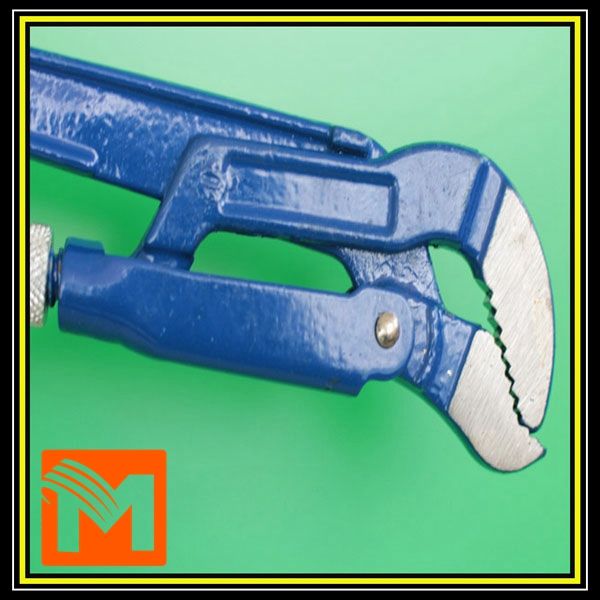 China S type bent nose pipe wrench with good price and high quality