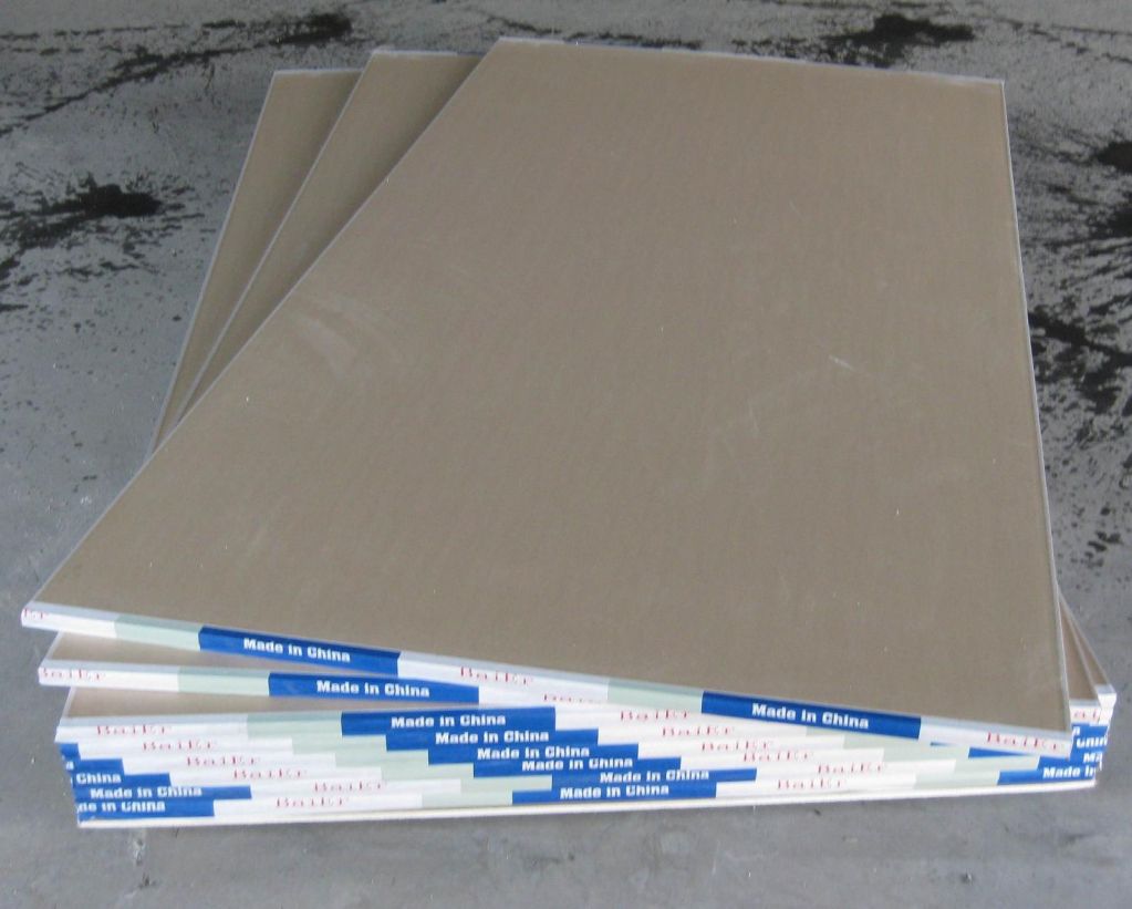 Plasterboard/Gypsum board