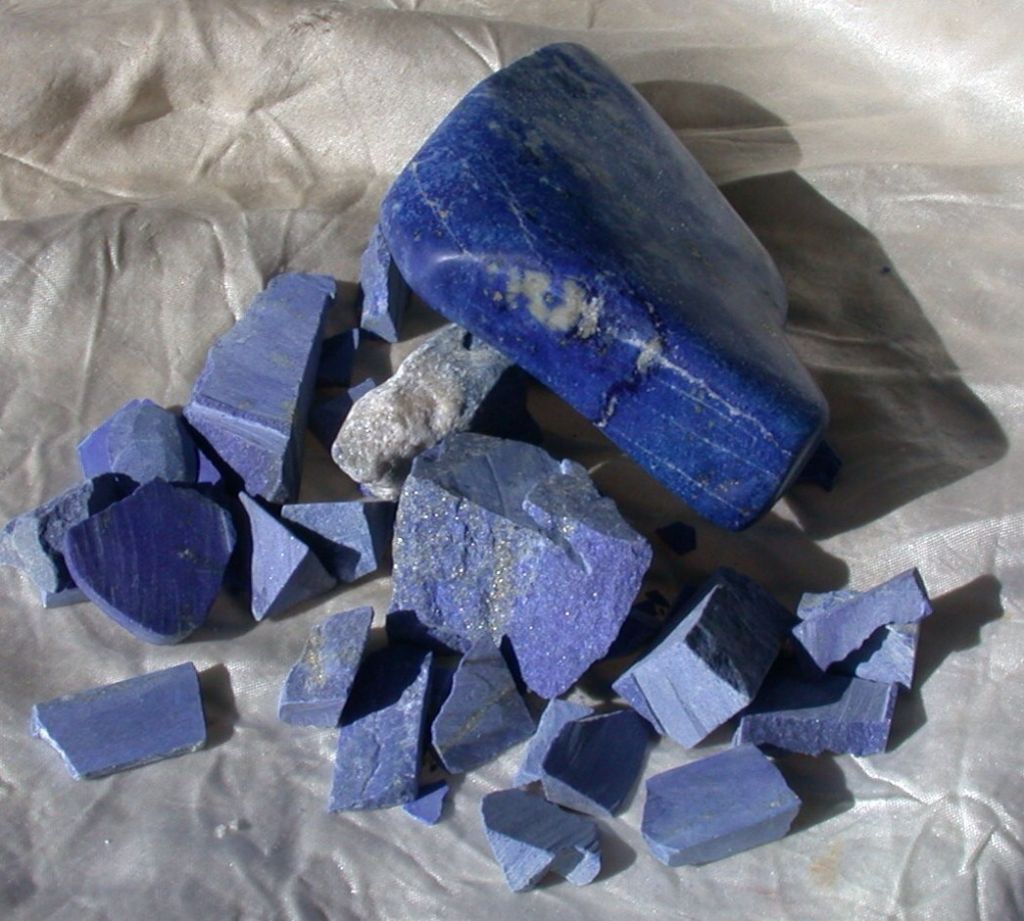 Rough Tanzanite