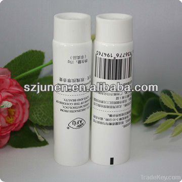 Plastic cosmetic tube
