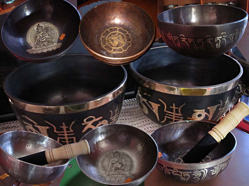 Handmade singing Bowls