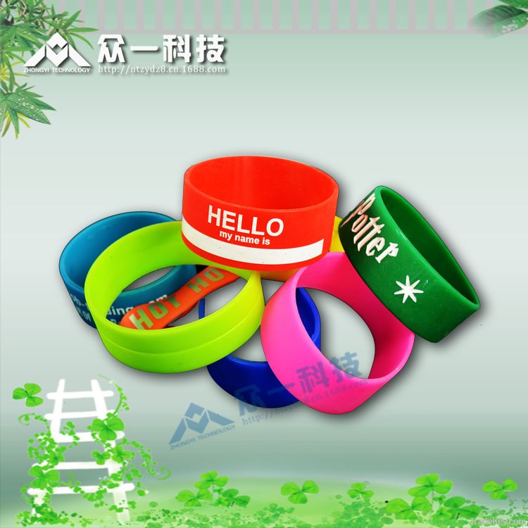 silicone bracelet