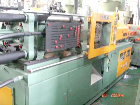 Used Plastic Injection & Moulding Machines