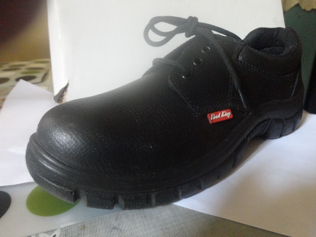 Industrail leather safety shoes
